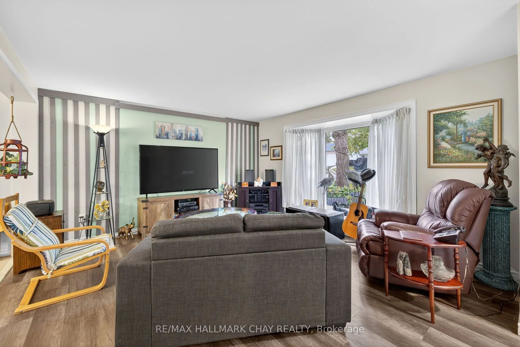 72 Tecumseth Pines Drive