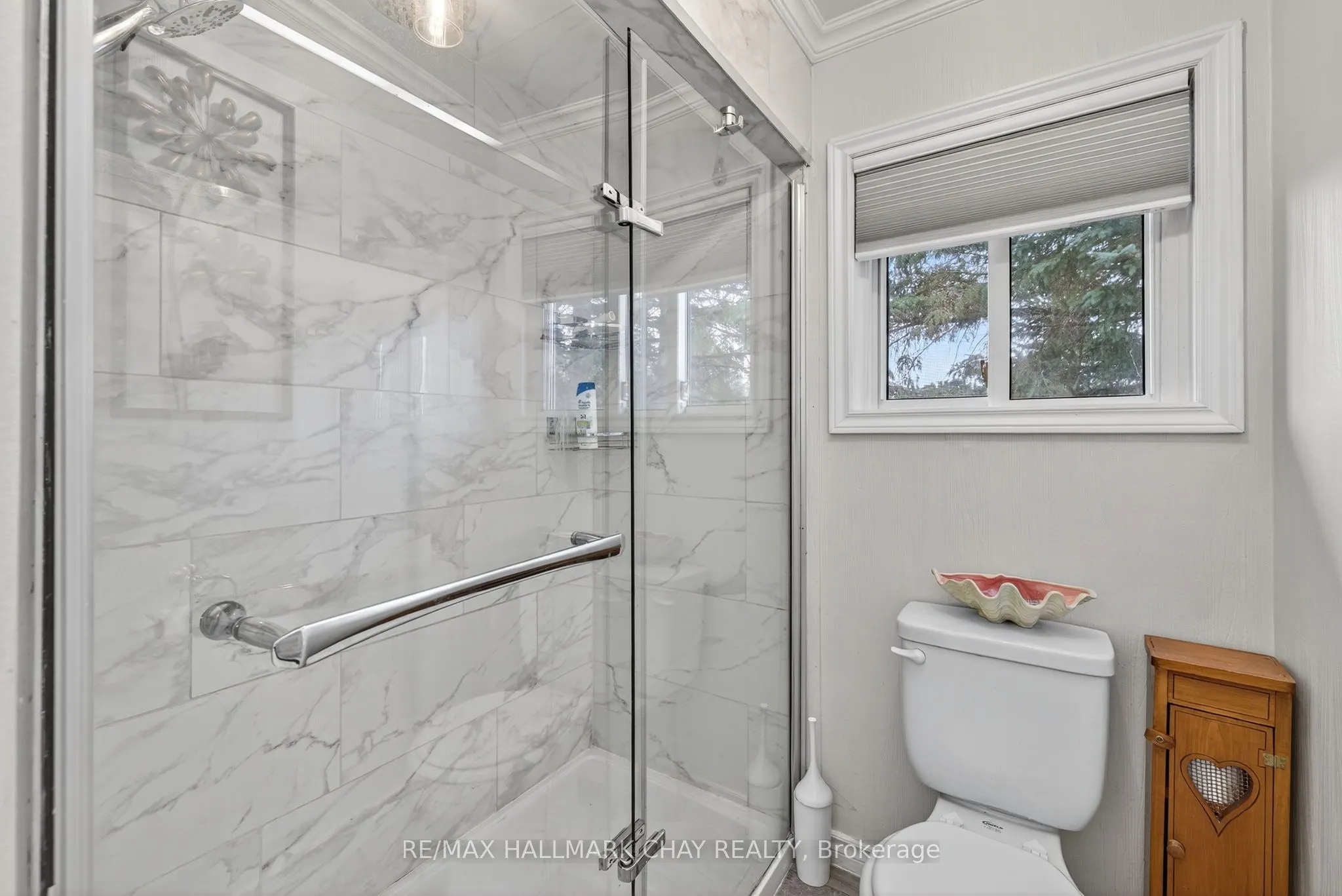 72 Tecumseth Pines Drive