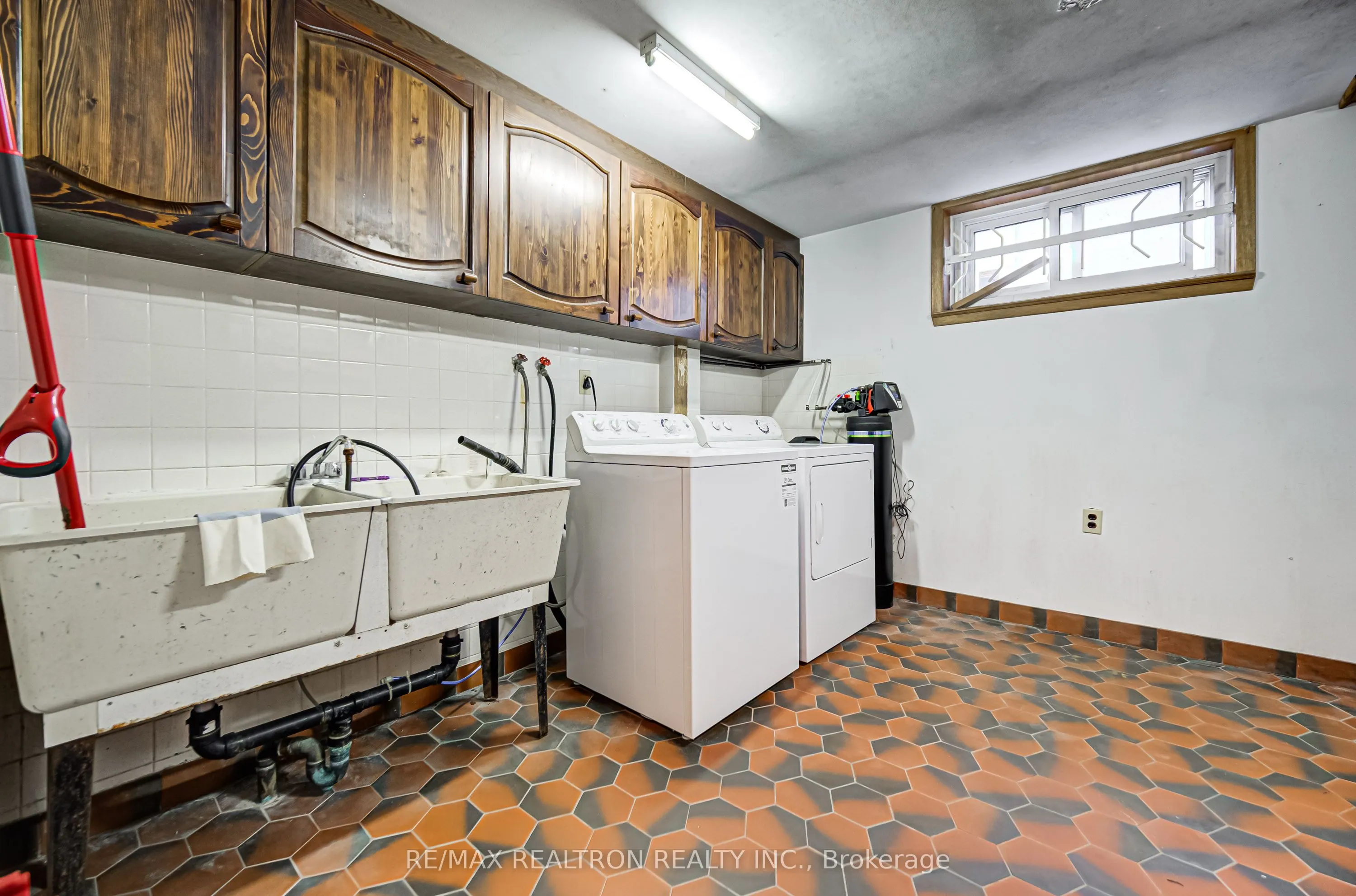 69 Elm Avenue