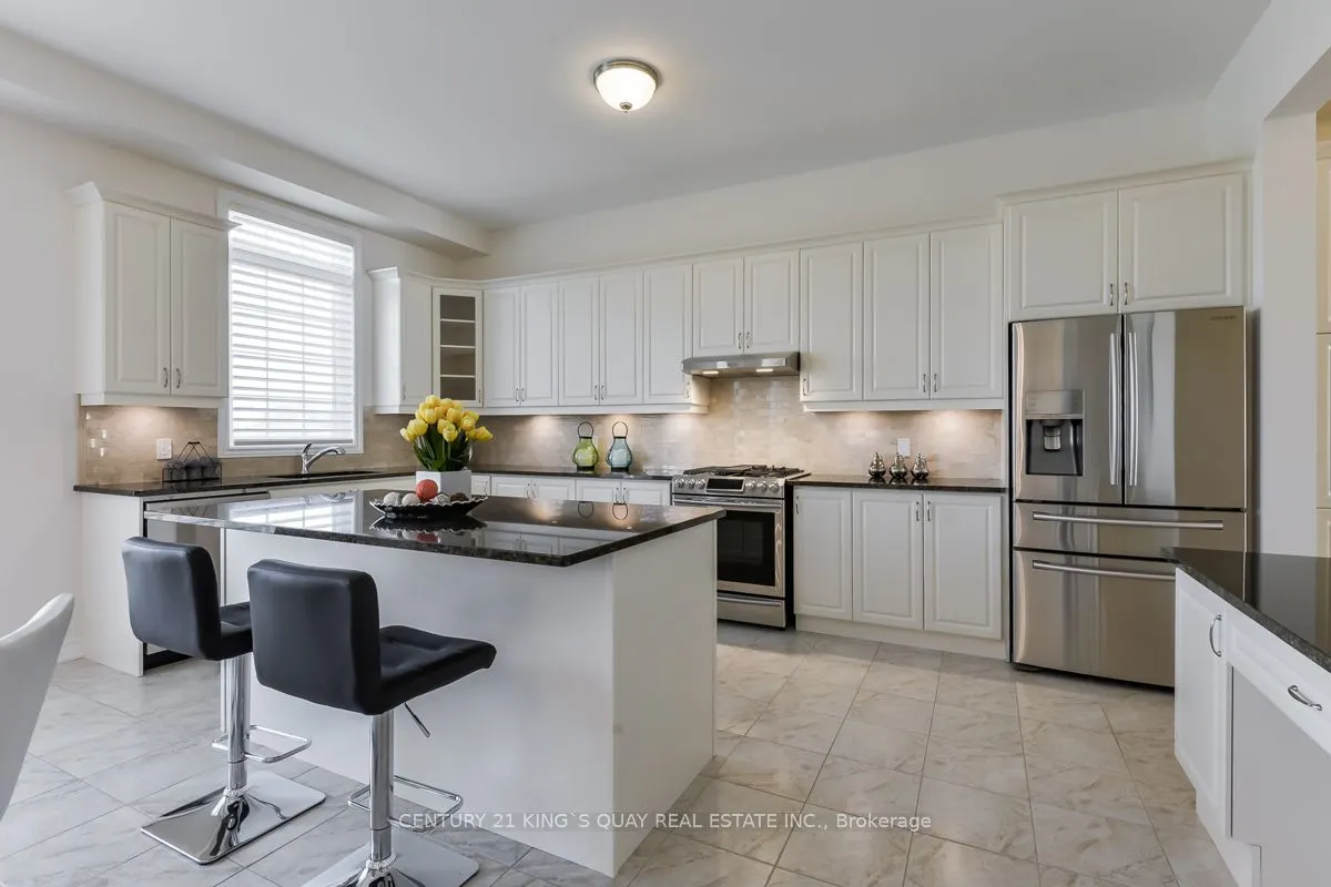 72 Joseph Hartman Crescent