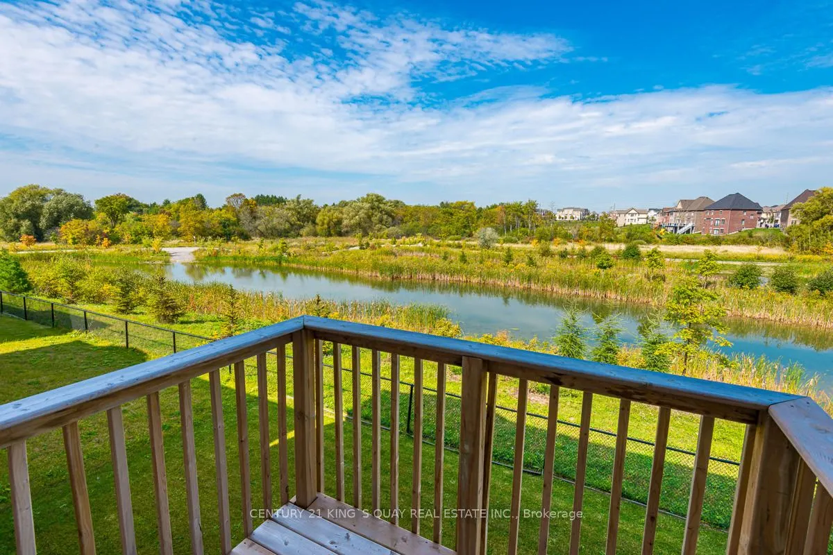 72 Joseph Hartman Crescent