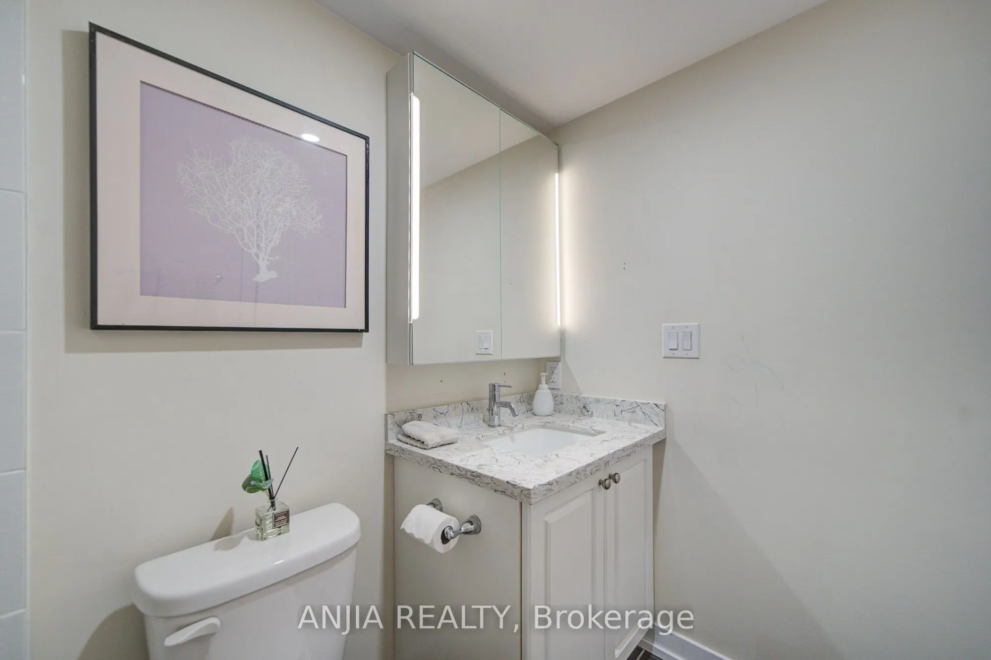 11 Dunsheath Way, #1205