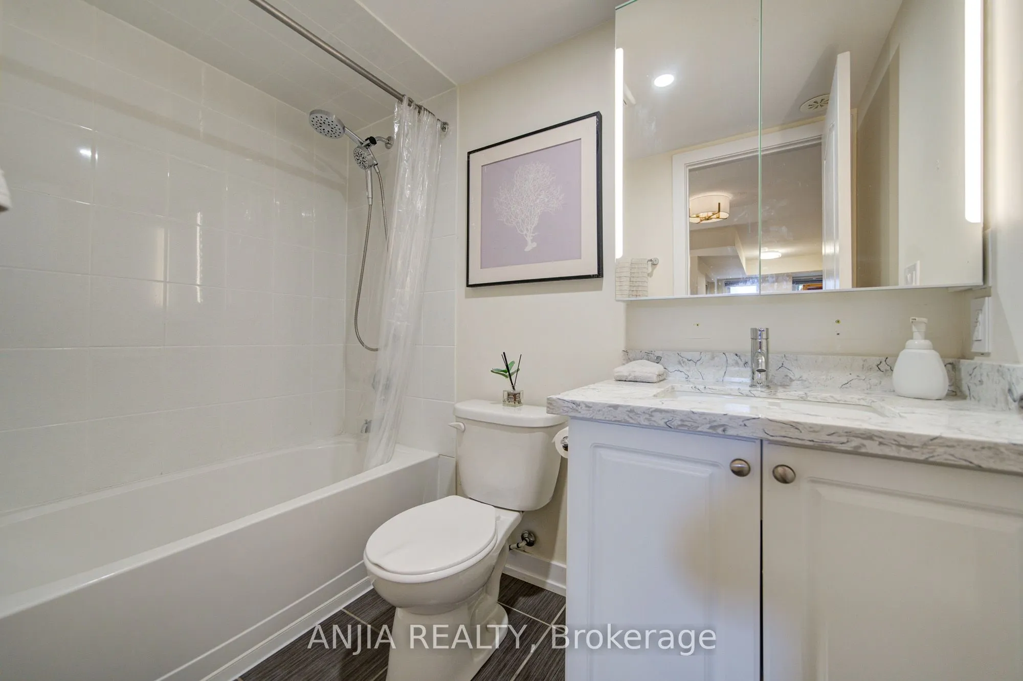 11 Dunsheath Way, #1205