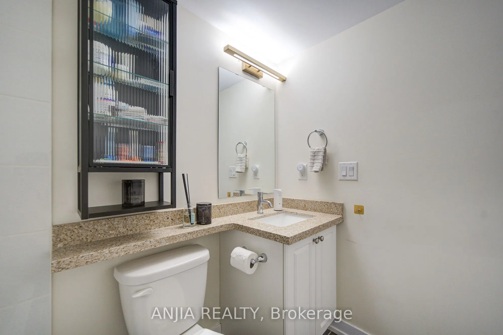 11 Dunsheath Way, #1205