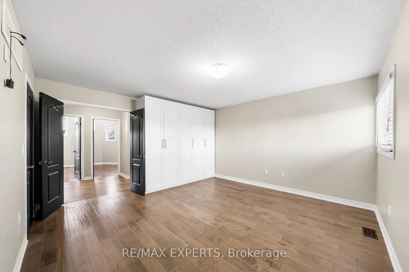 1821 Lamstone Street, #Upper