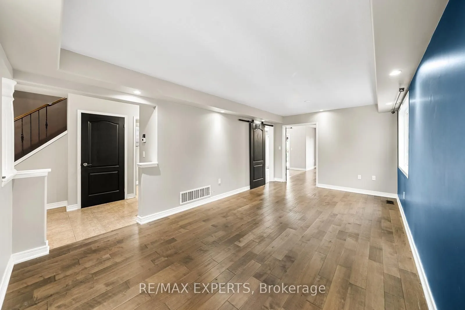 1821 Lamstone Street, #Upper