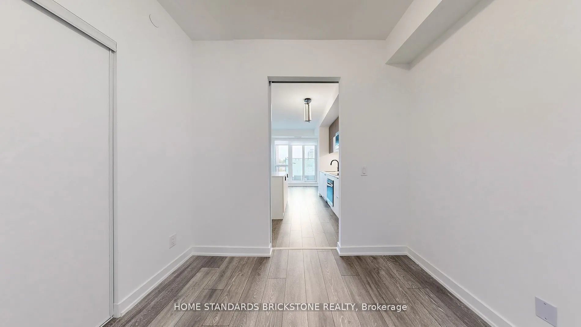 8888 Yonge Street, #321