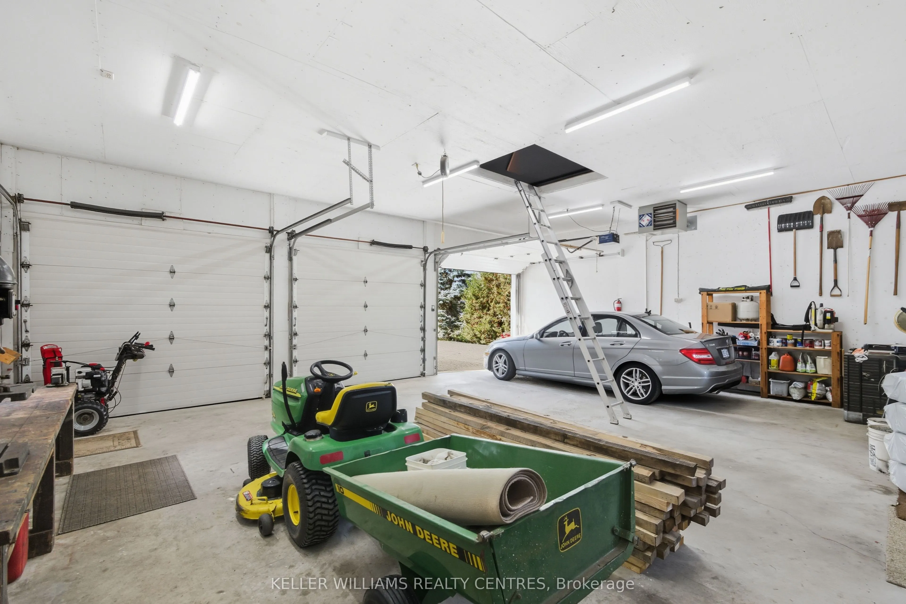 20173 Bathurst Street