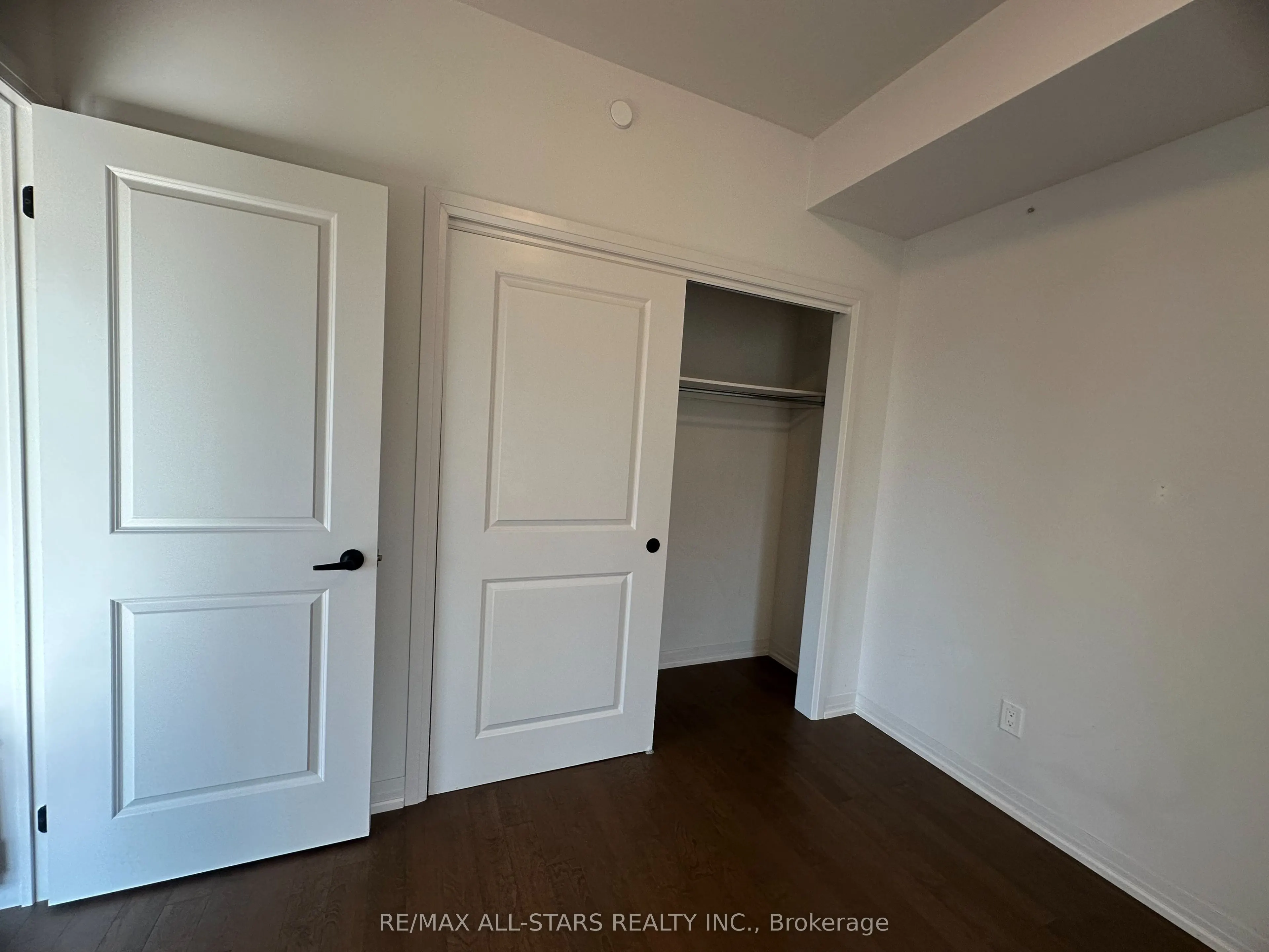 164 Cemetery Road, #303