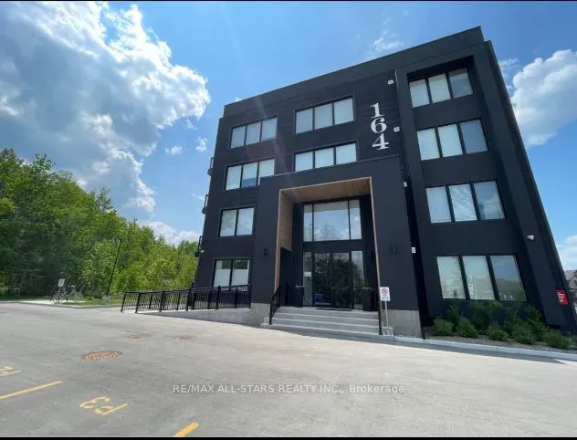 164 Cemetery Road, #303