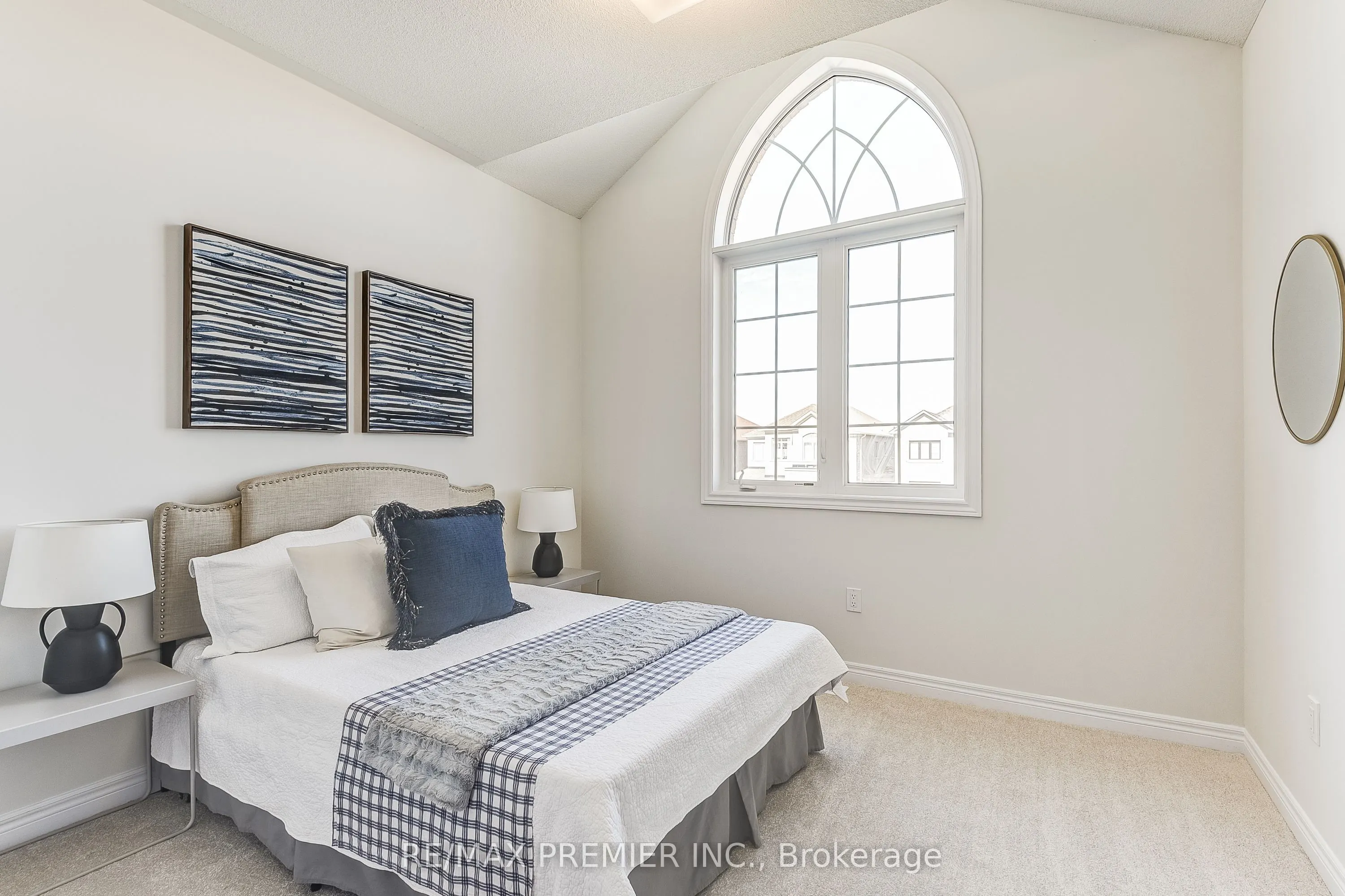 204 Sunnyridge Avenue