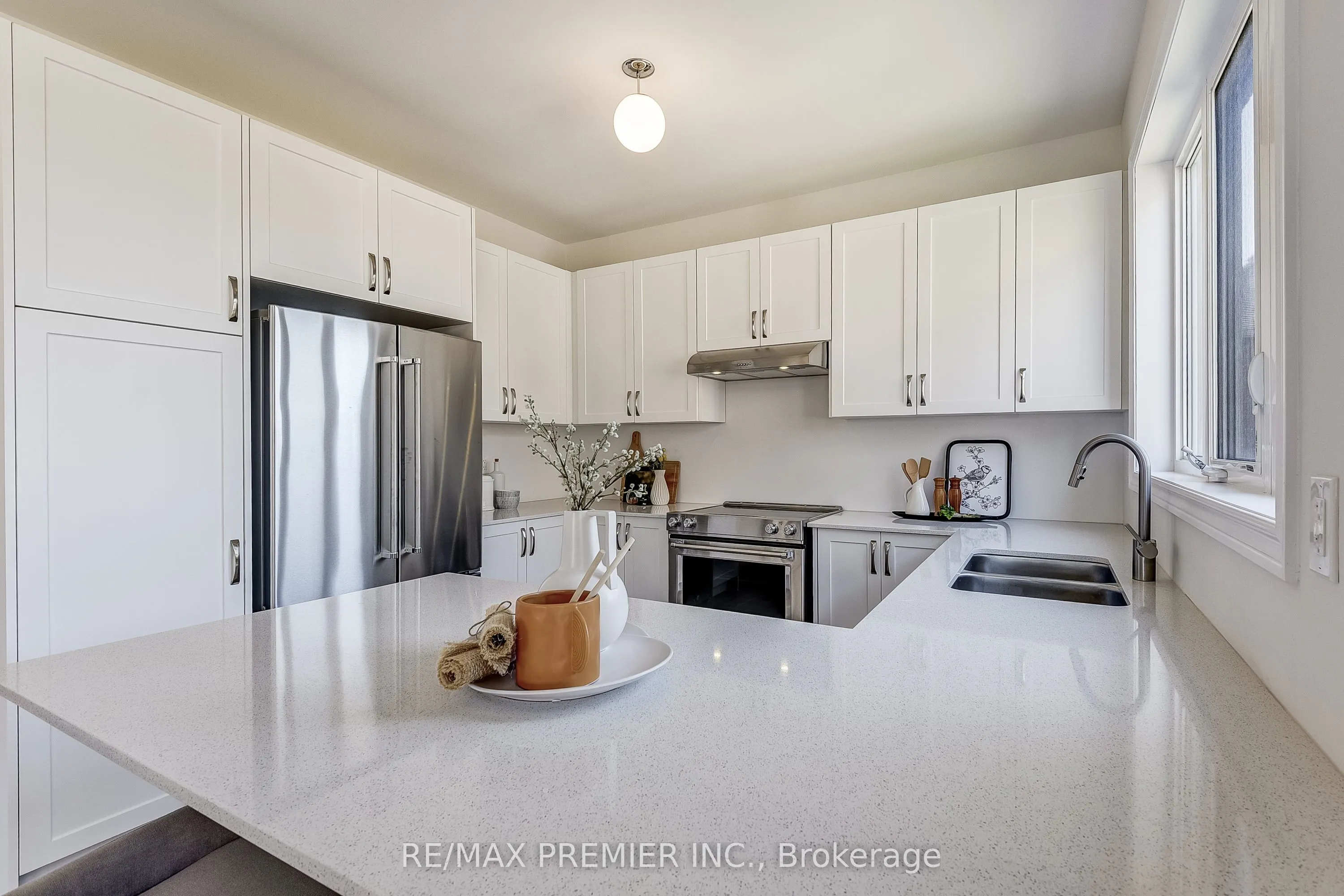 204 Sunnyridge Avenue