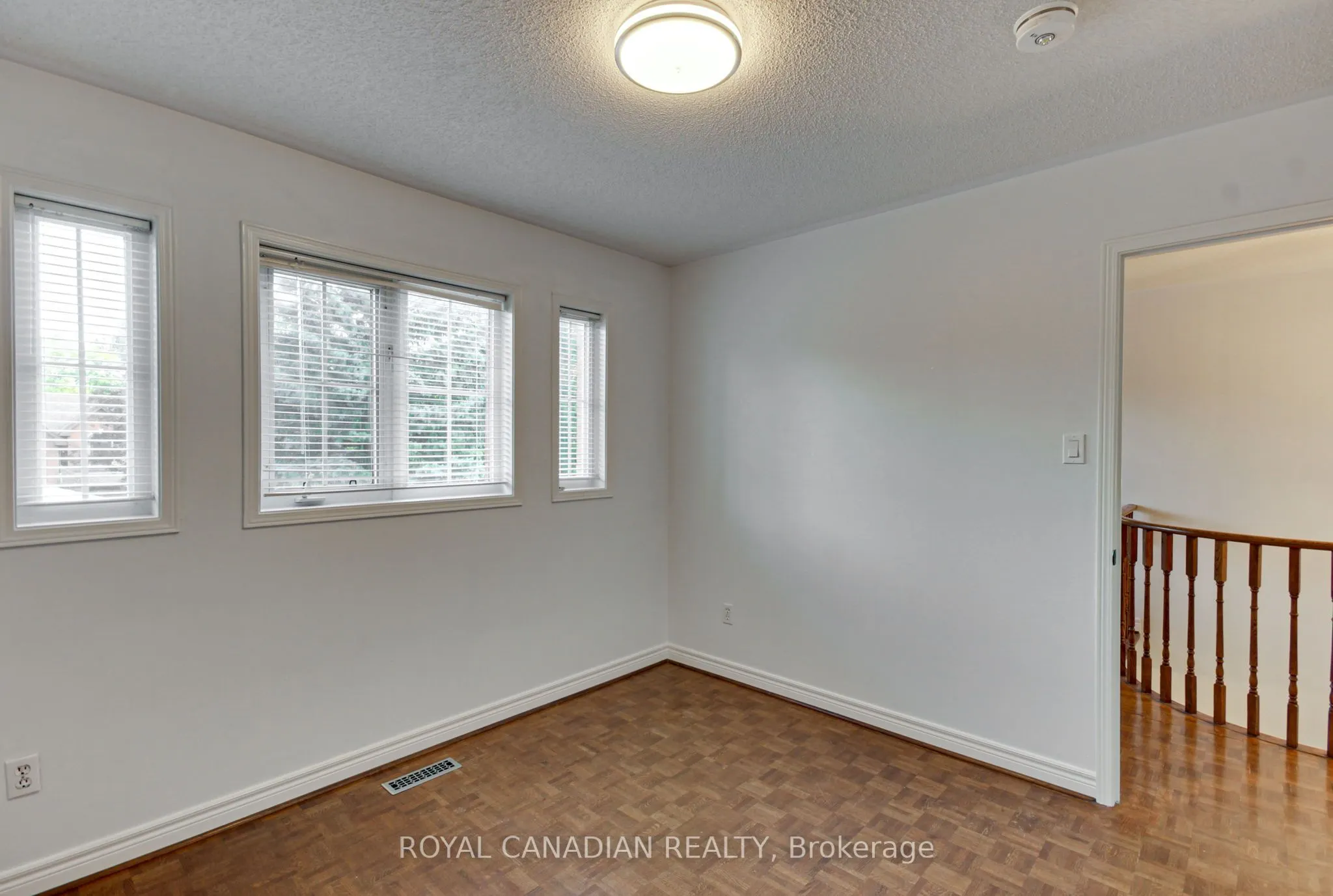 175 RHODES Circle