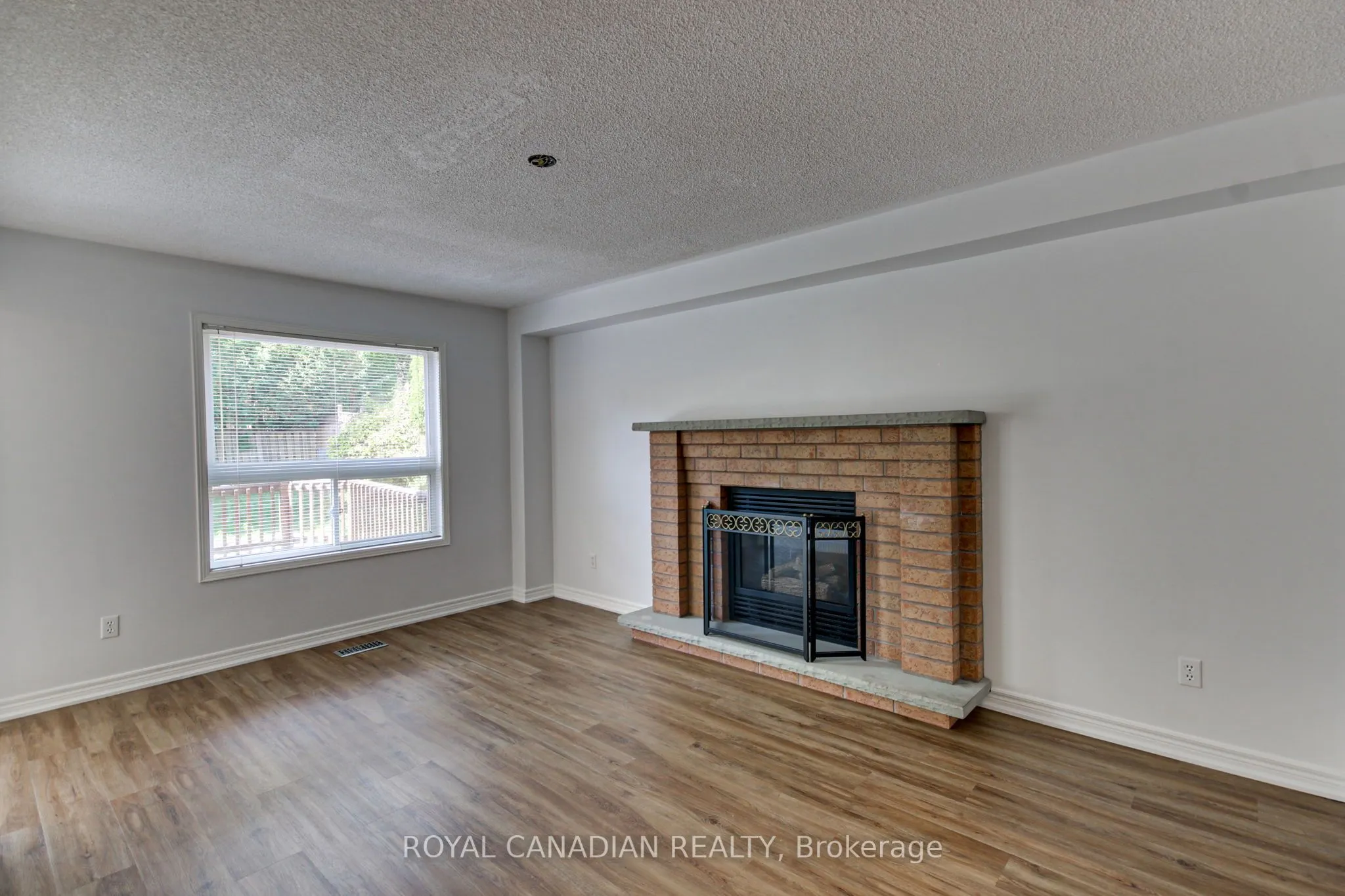 175 RHODES Circle