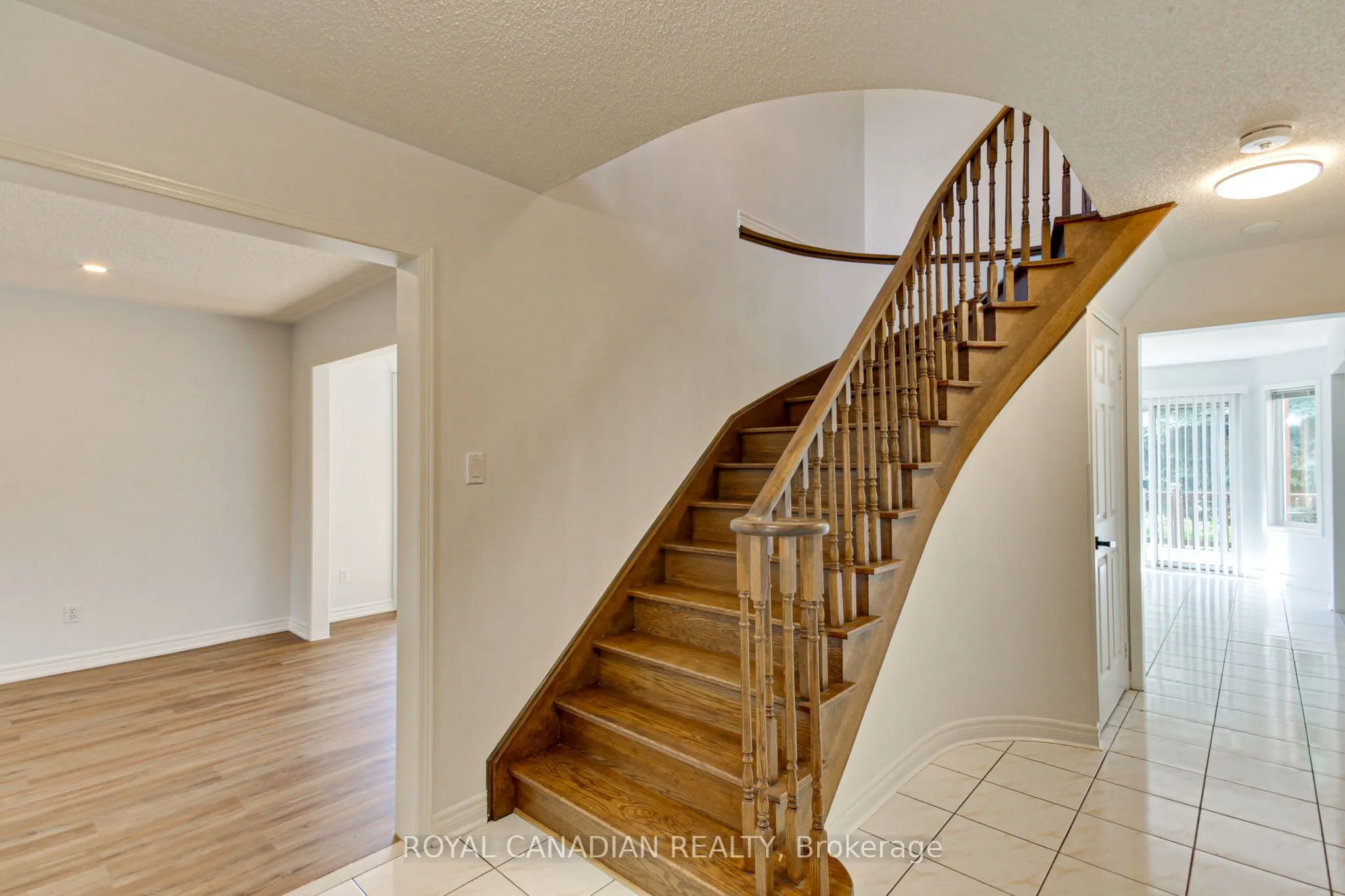175 RHODES Circle