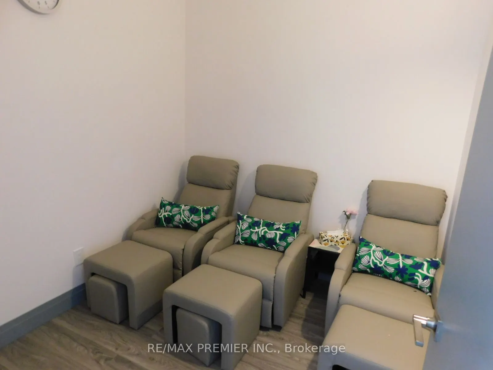180 Winges Road, #6