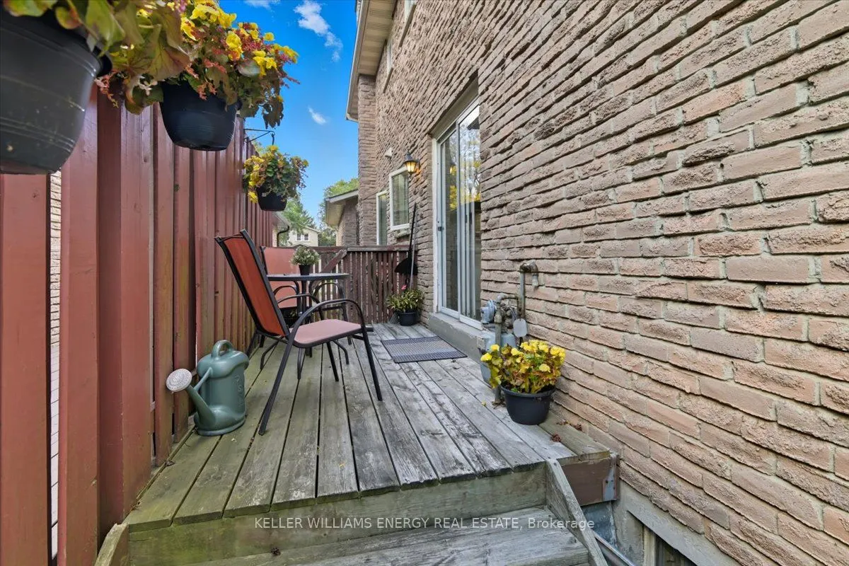 95 Delmark Boulevard