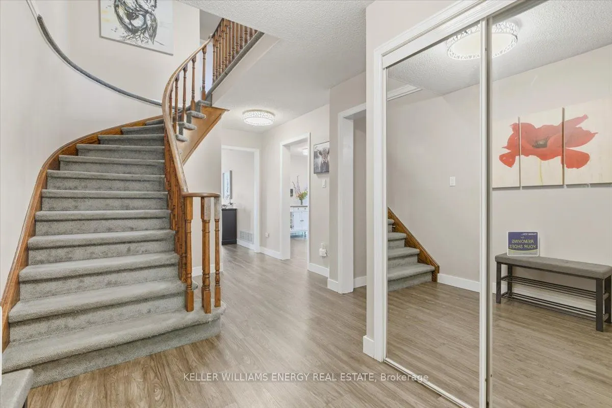 95 Delmark Boulevard