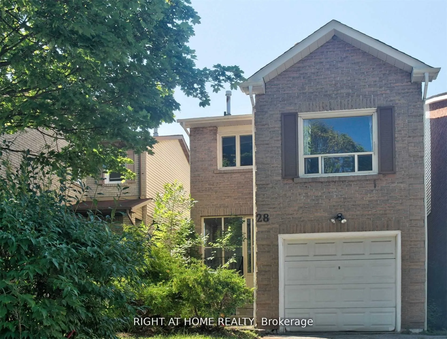 28 Baywood Court