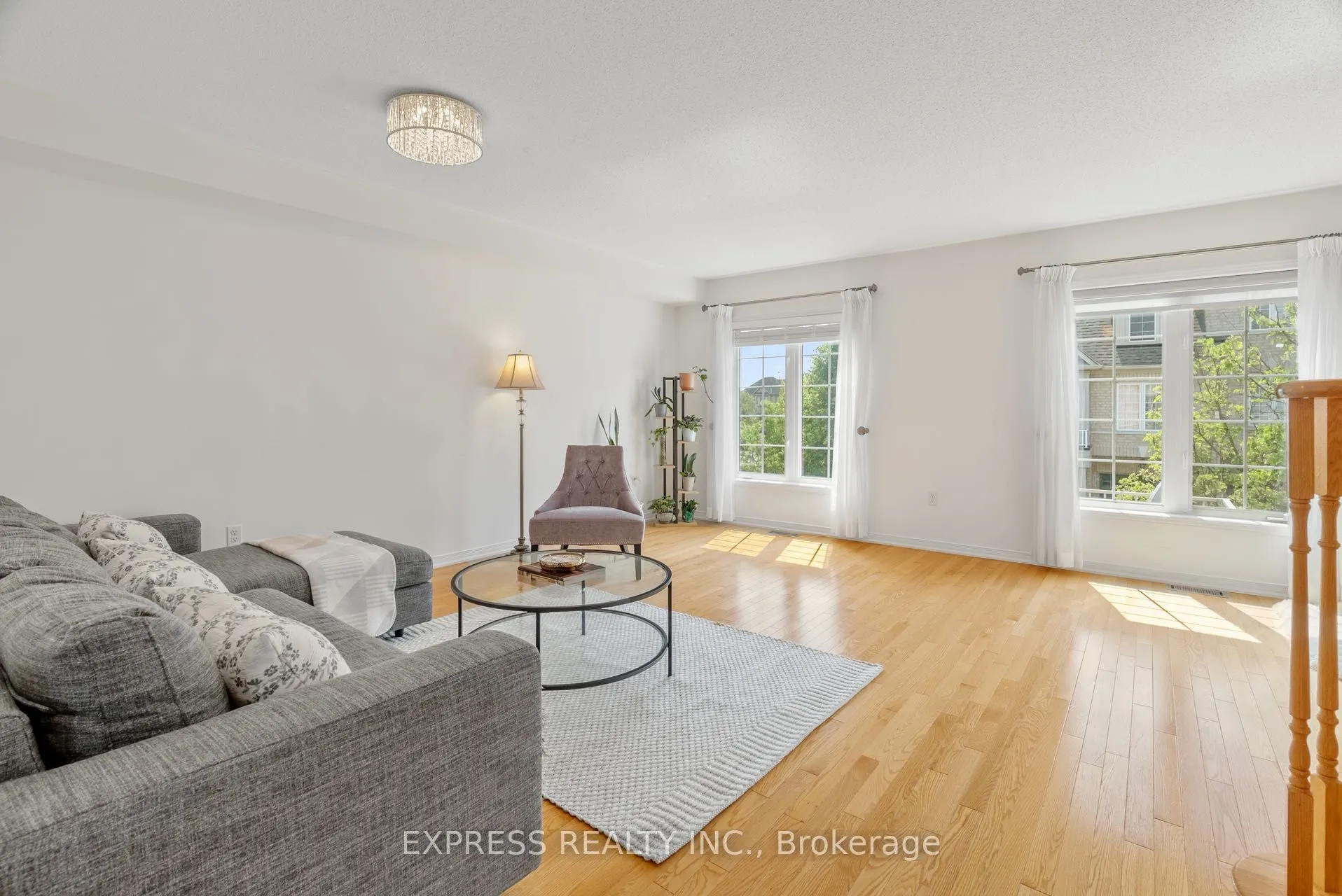104 Prince Charles Way