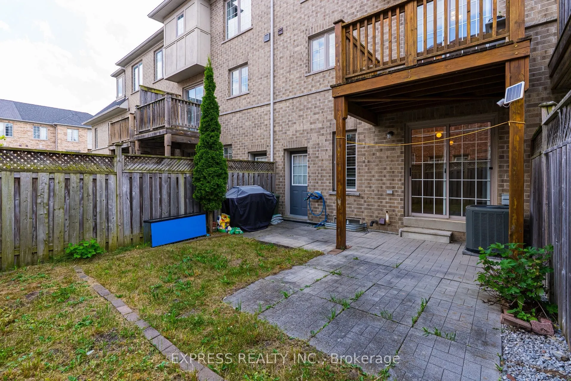 104 Prince Charles Way
