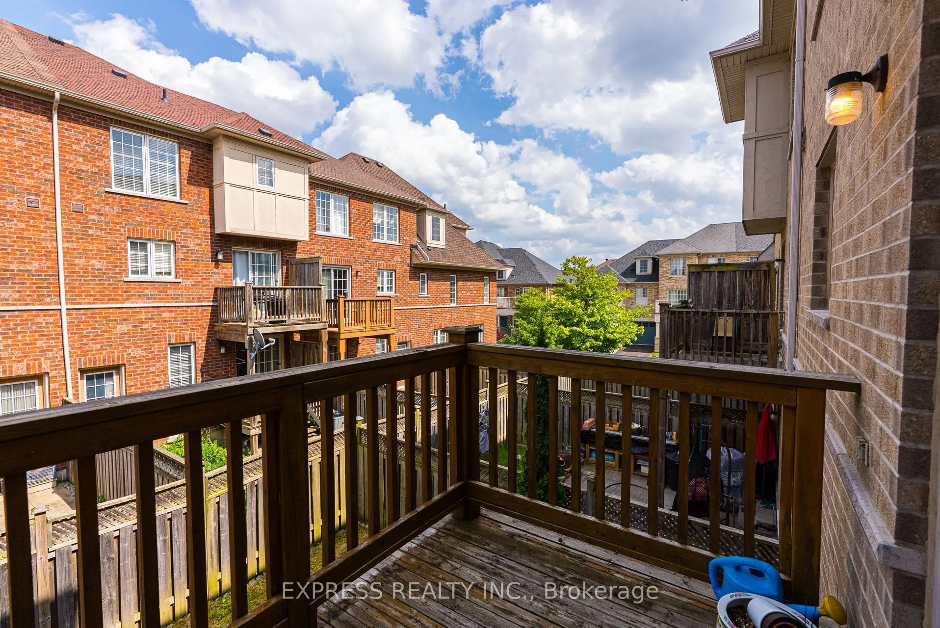 104 Prince Charles Way