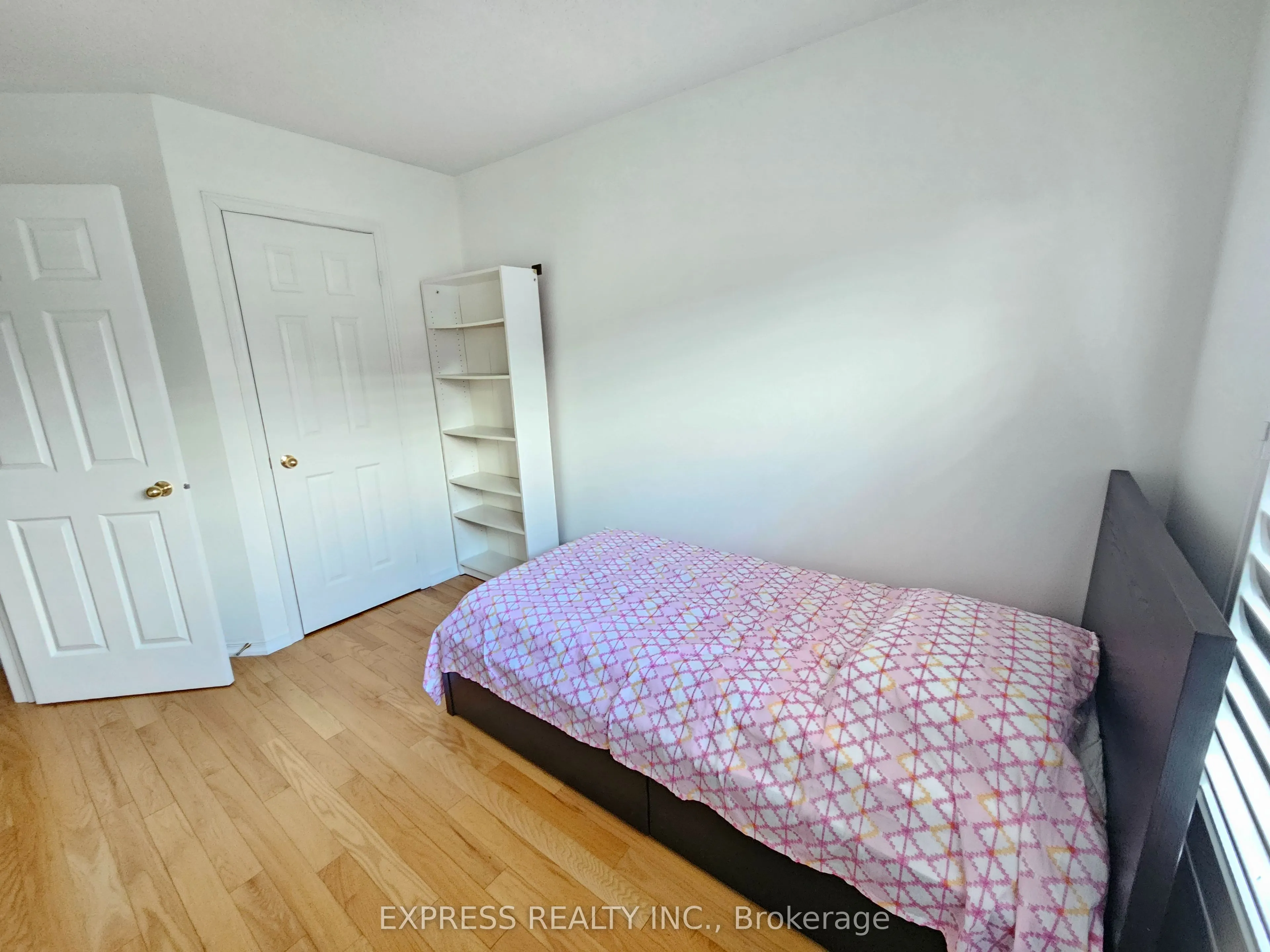 104 Prince Charles Way