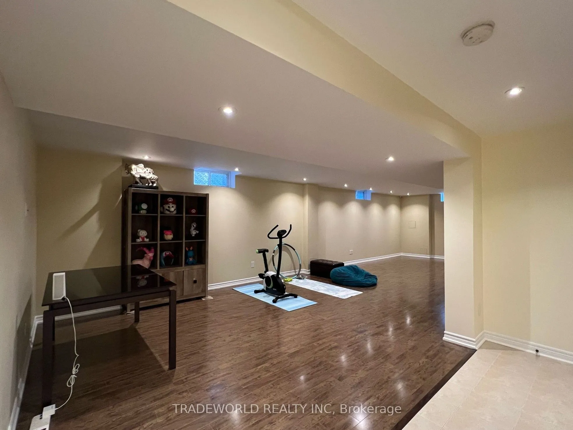 73 Glengordon Crescent