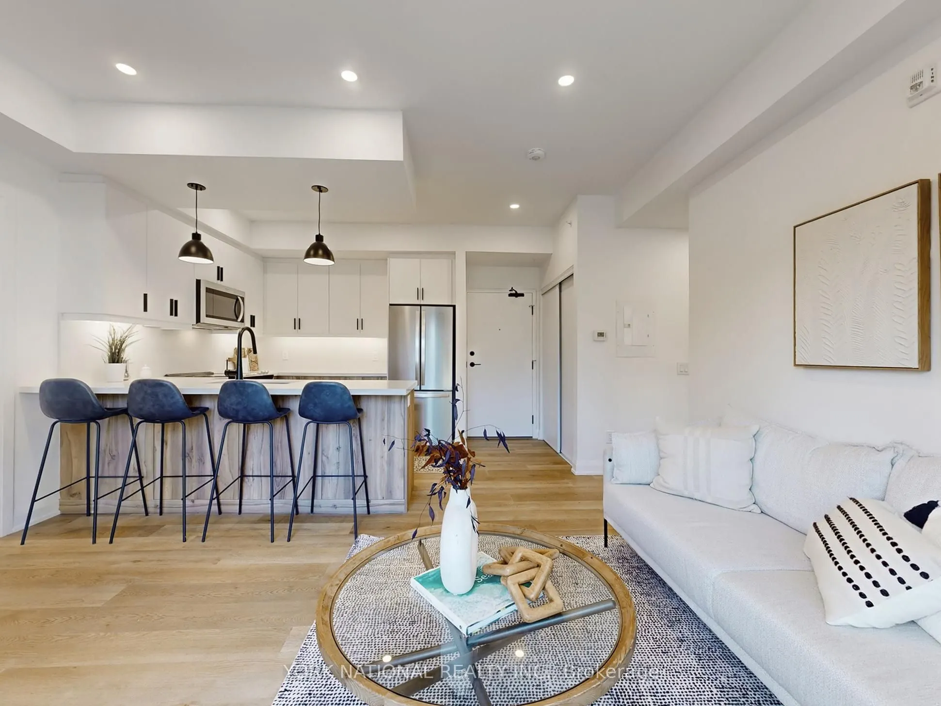 49 Charles Street, #302