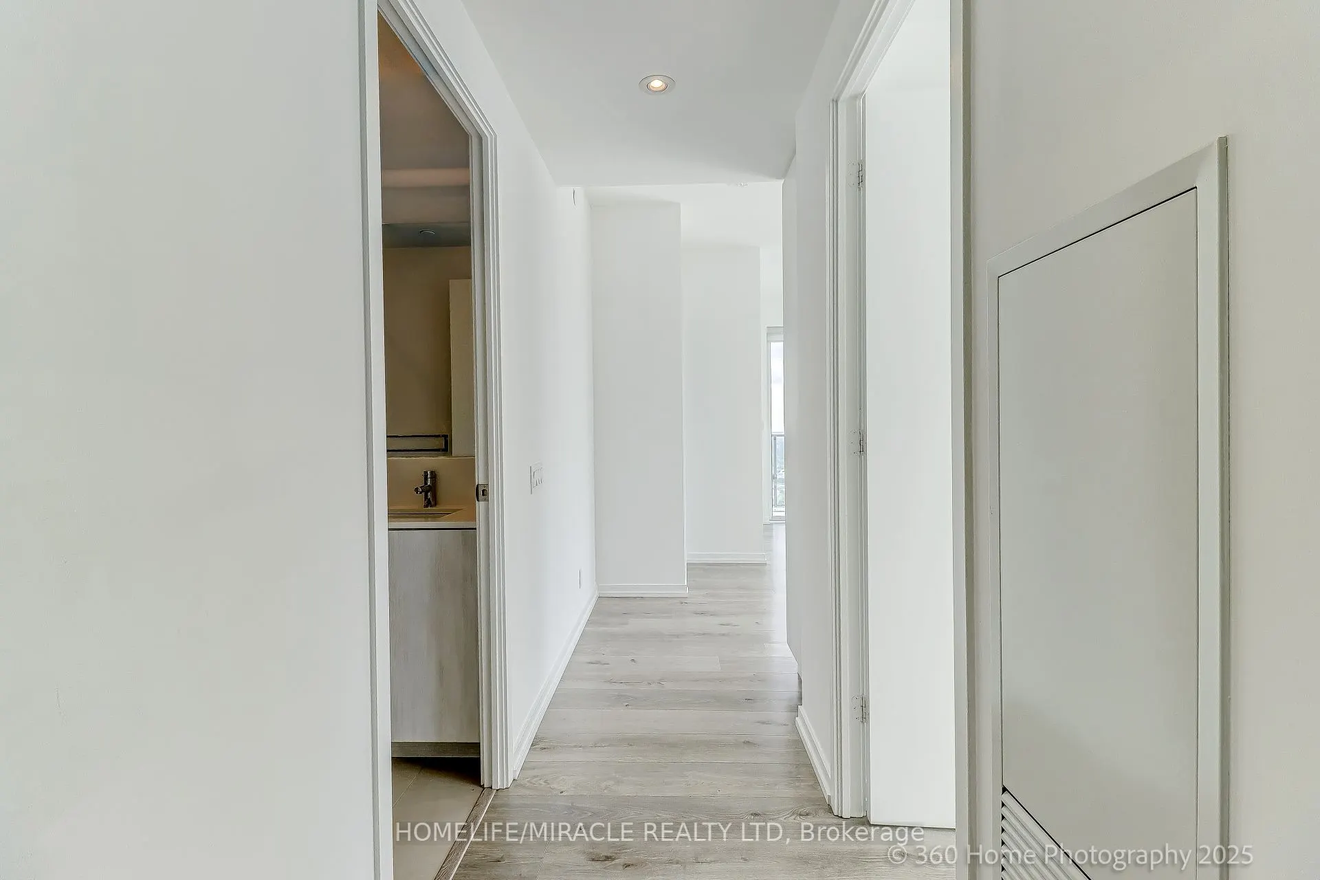 7890 Jane Street, #4202