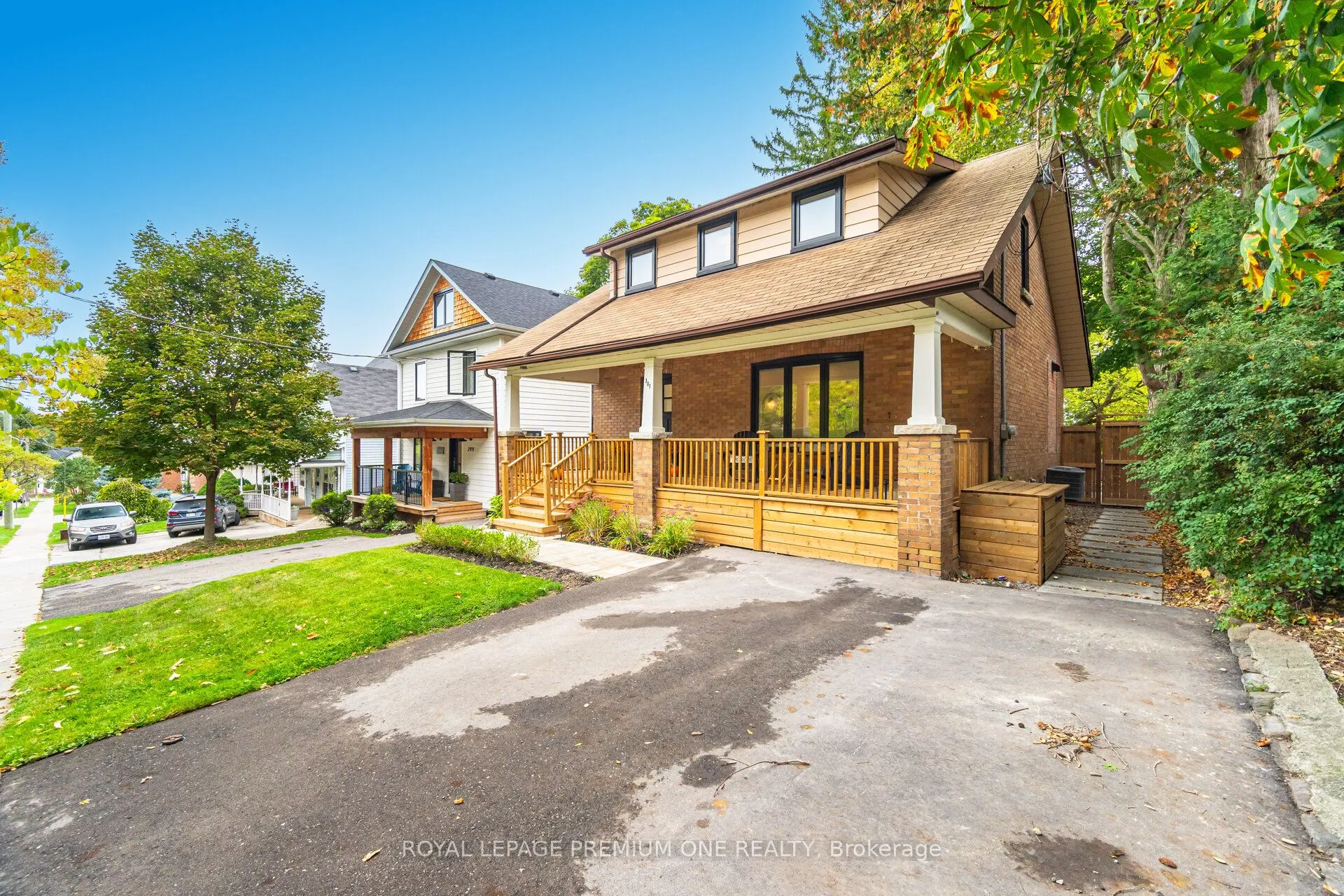 301 Court Street