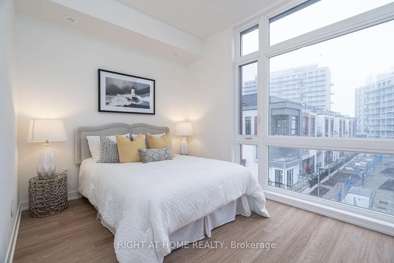 15 David Eyer Road, #1407