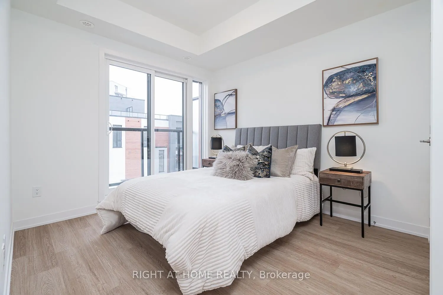 15 David Eyer Road, #1407