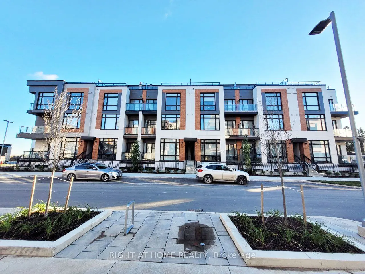 15 David Eyer Road, #1407