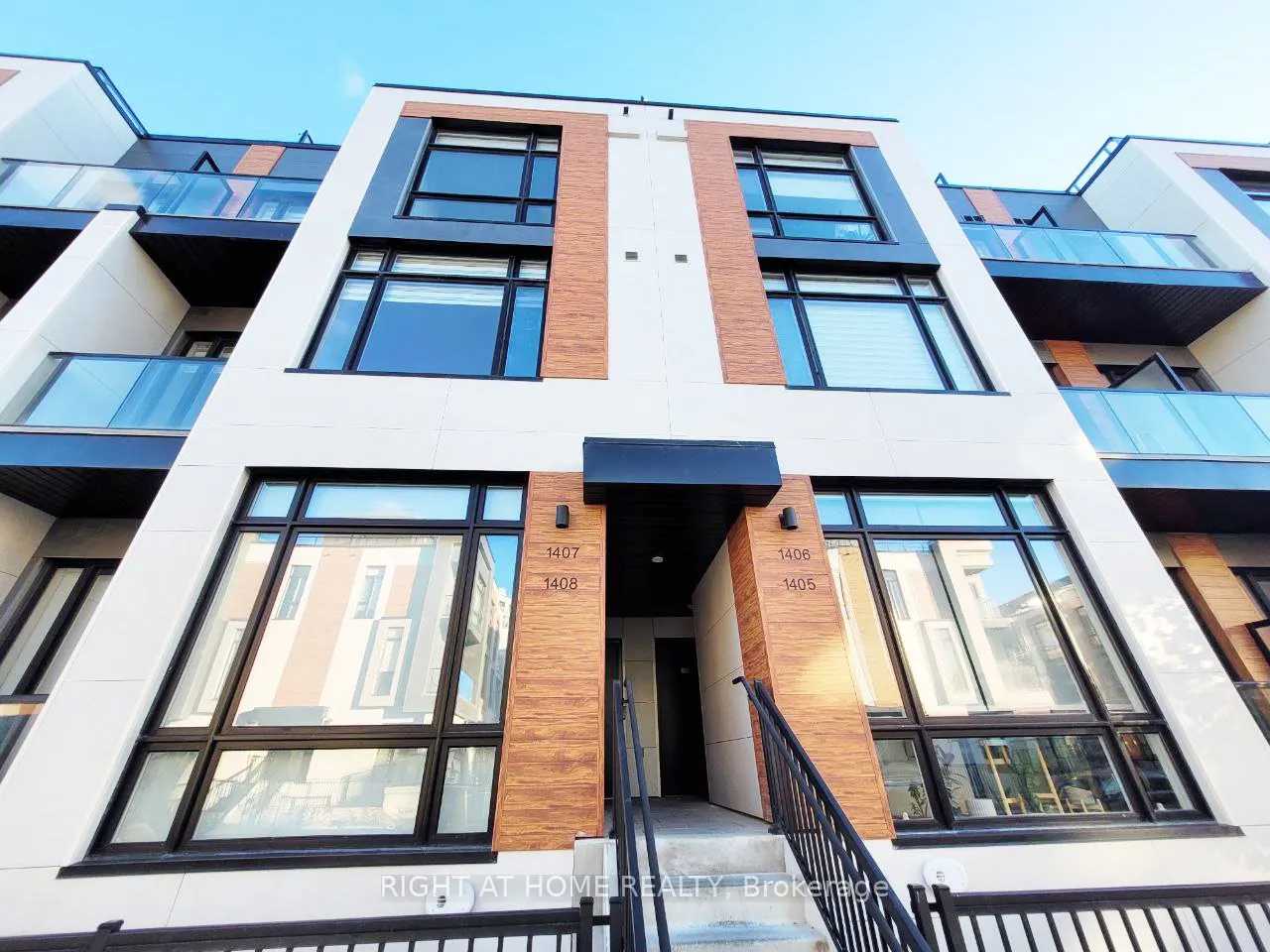 15 David Eyer Road, #1407