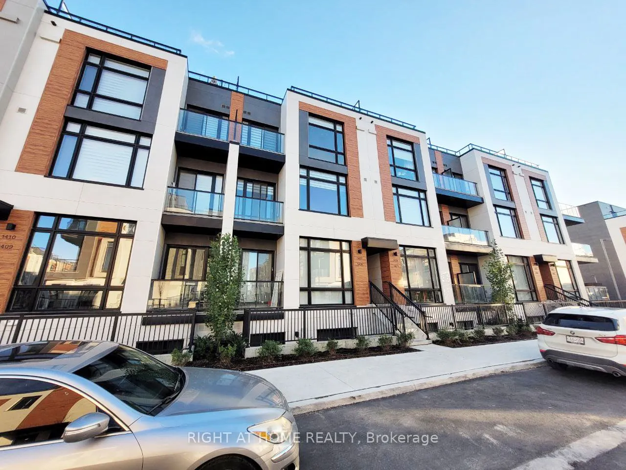 15 David Eyer Road, #1407