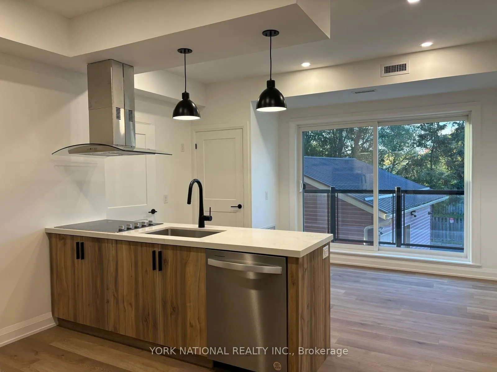 49 Charles Street, #307