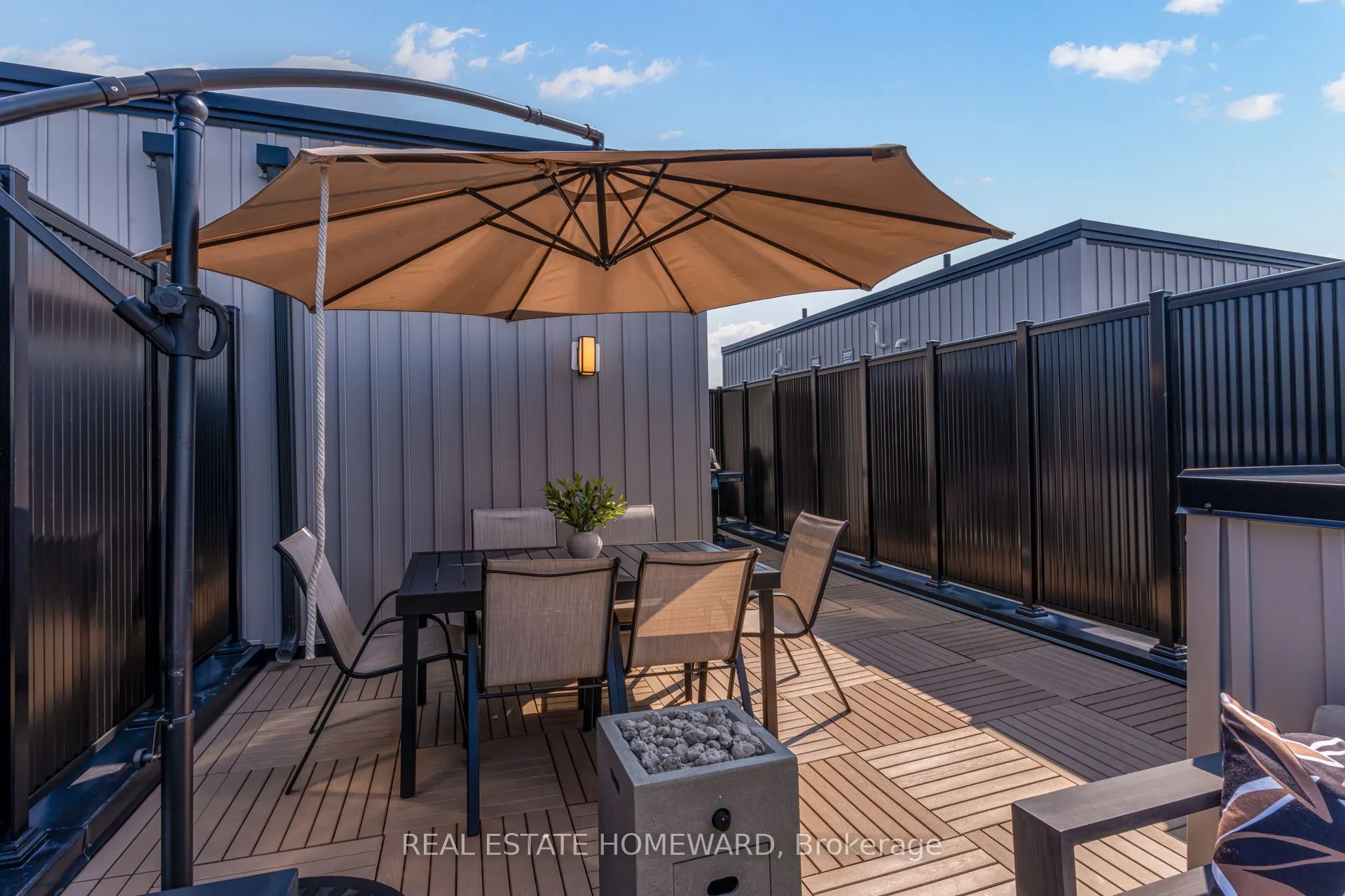 40 Baynes Way, #12