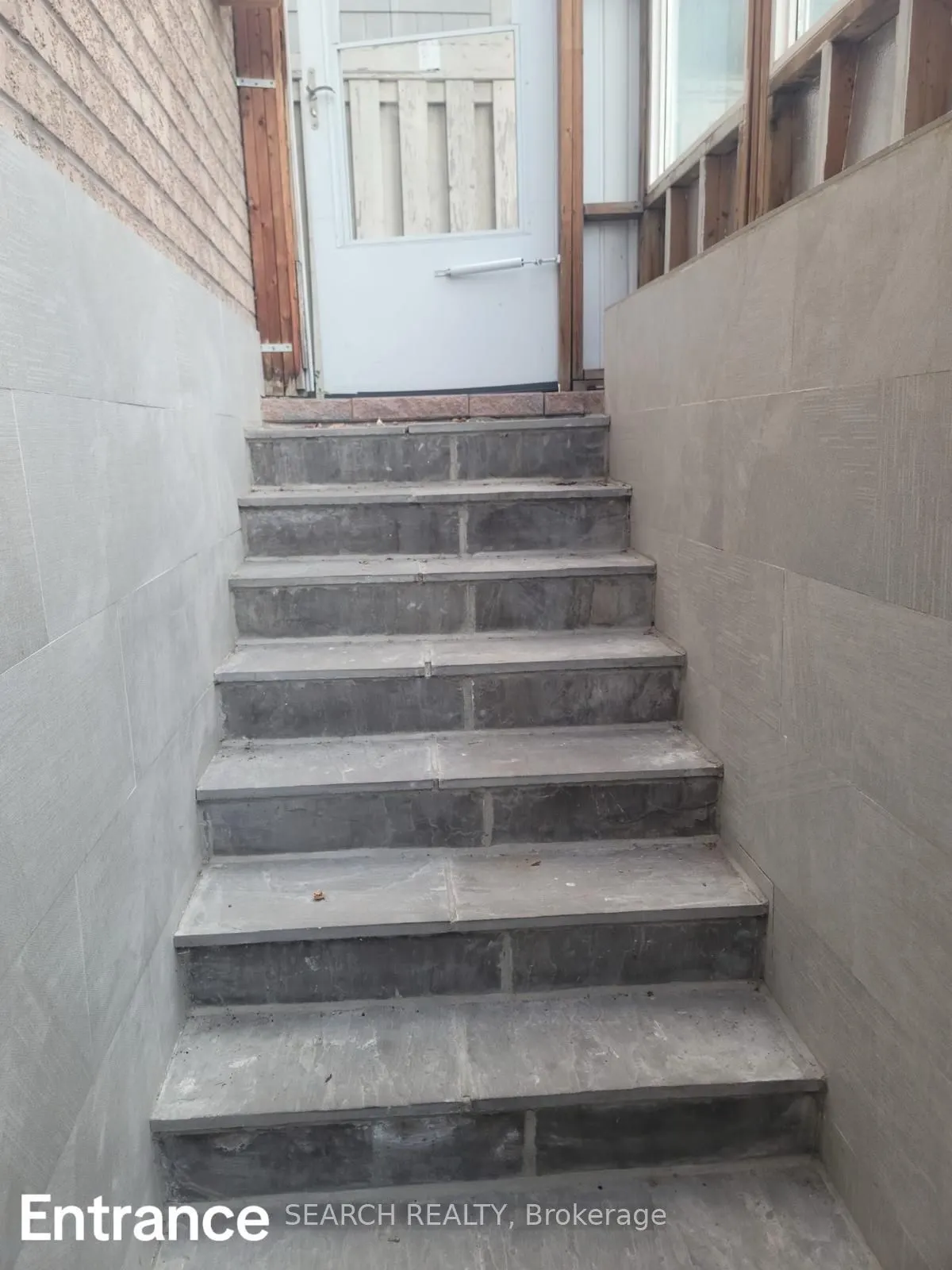 105 St Urbain Drive, #Basement