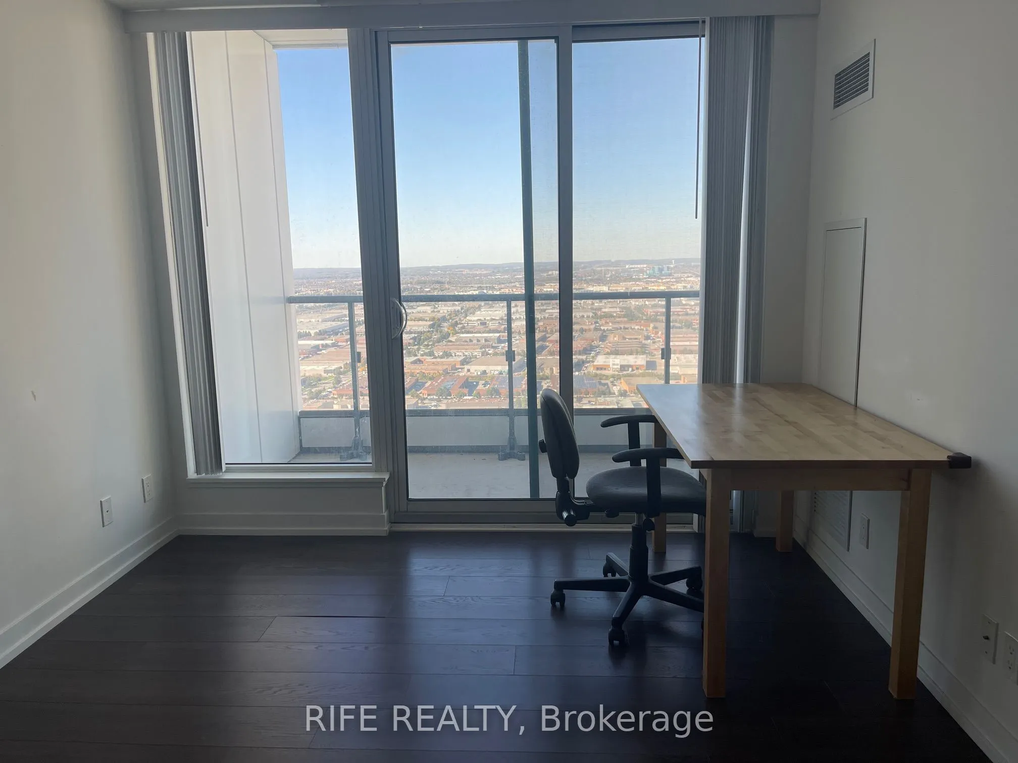 5 Buttermill Avenue, #4811