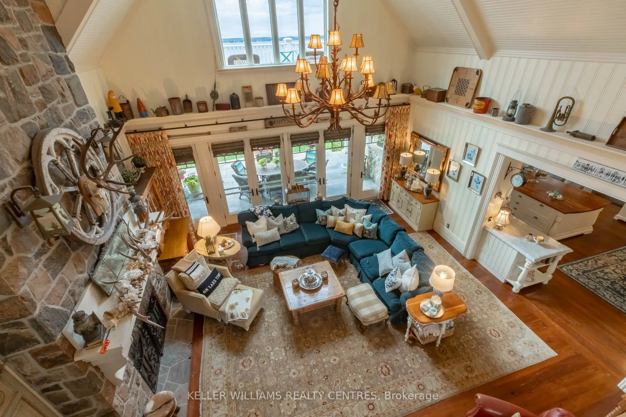 736 Lake Drive N