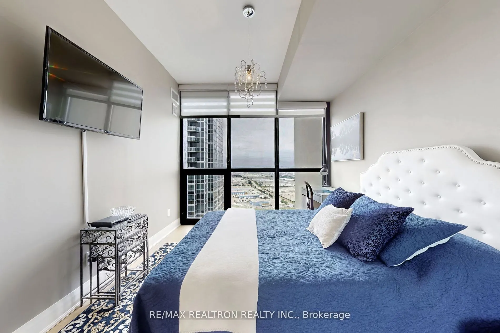 2900 Highway 7 Road, #3106
