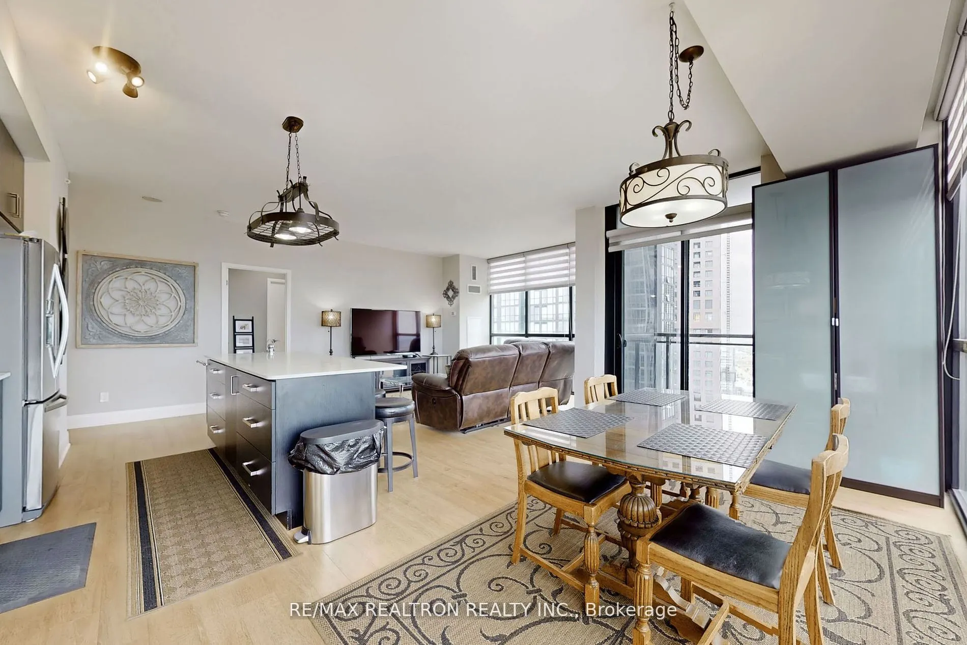2900 Highway 7 Road, #3106