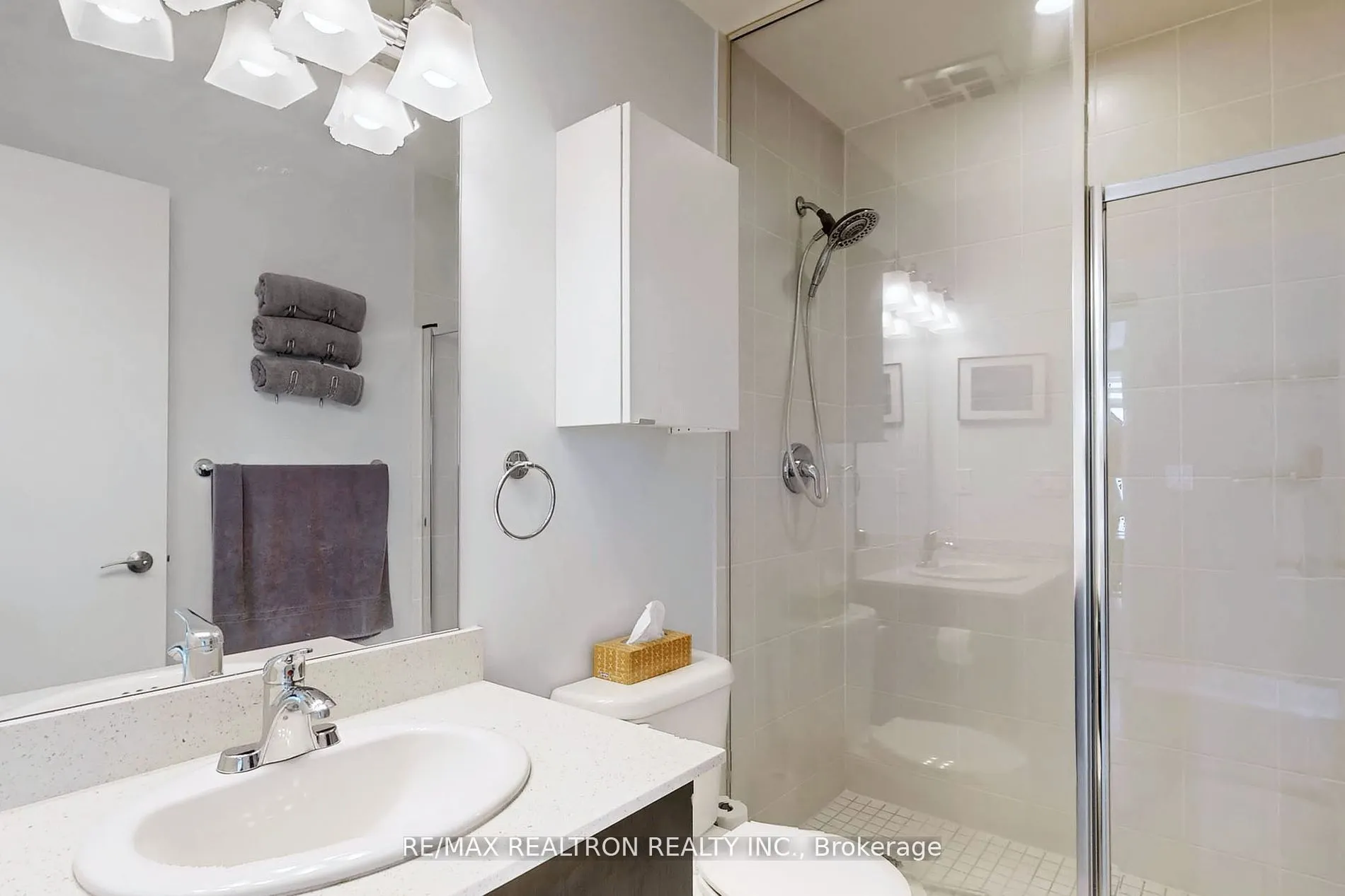 2900 Highway 7 Road, #3106