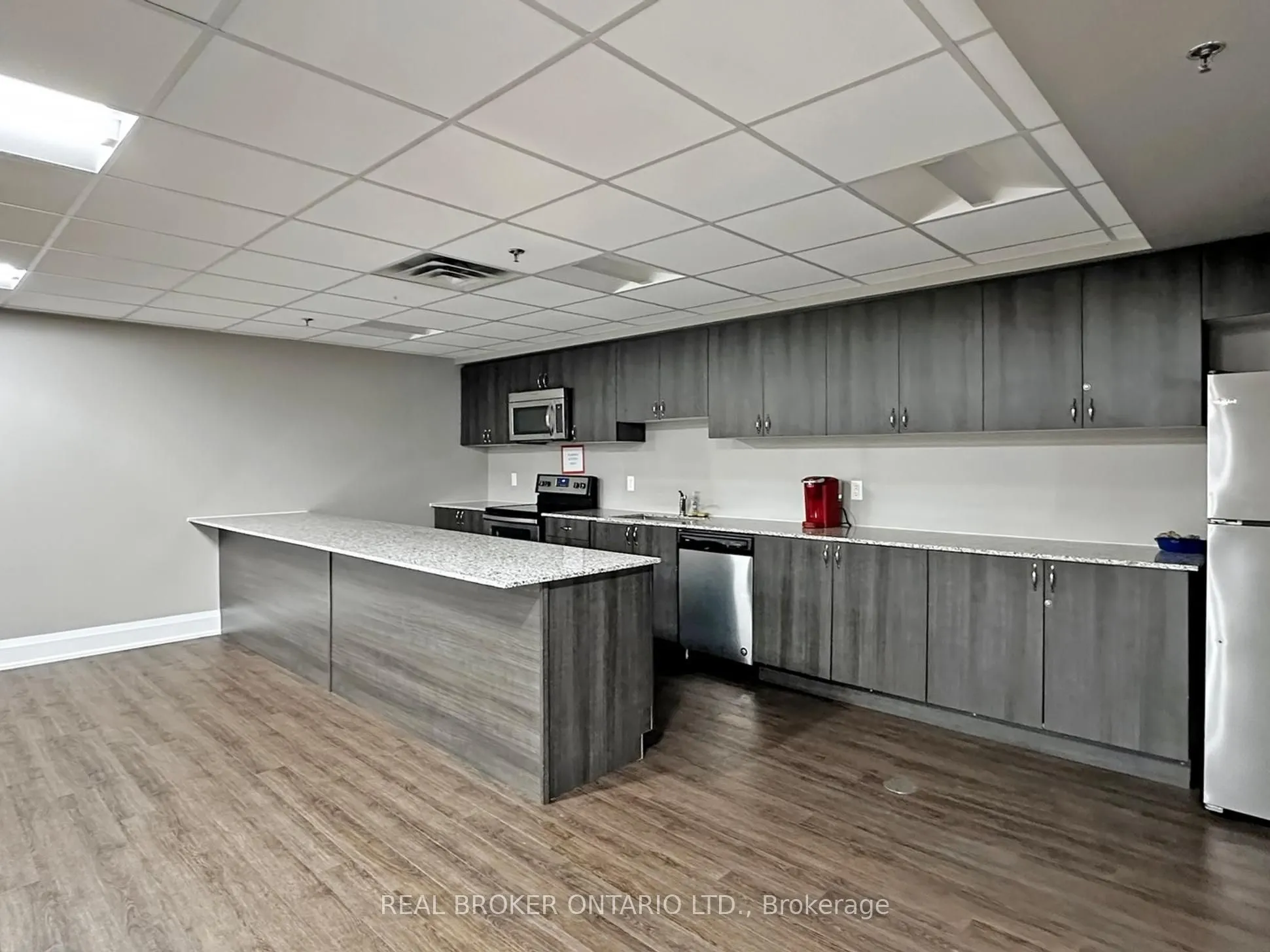 481 Rupert Avenue, #122