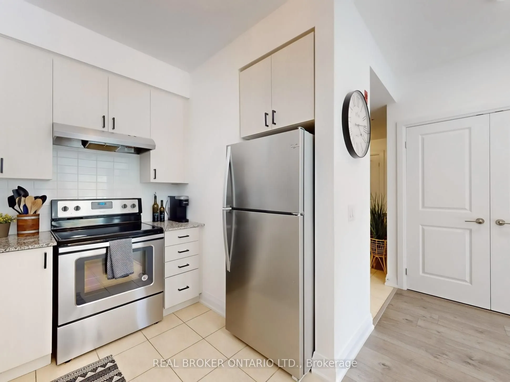 481 Rupert Avenue, #122