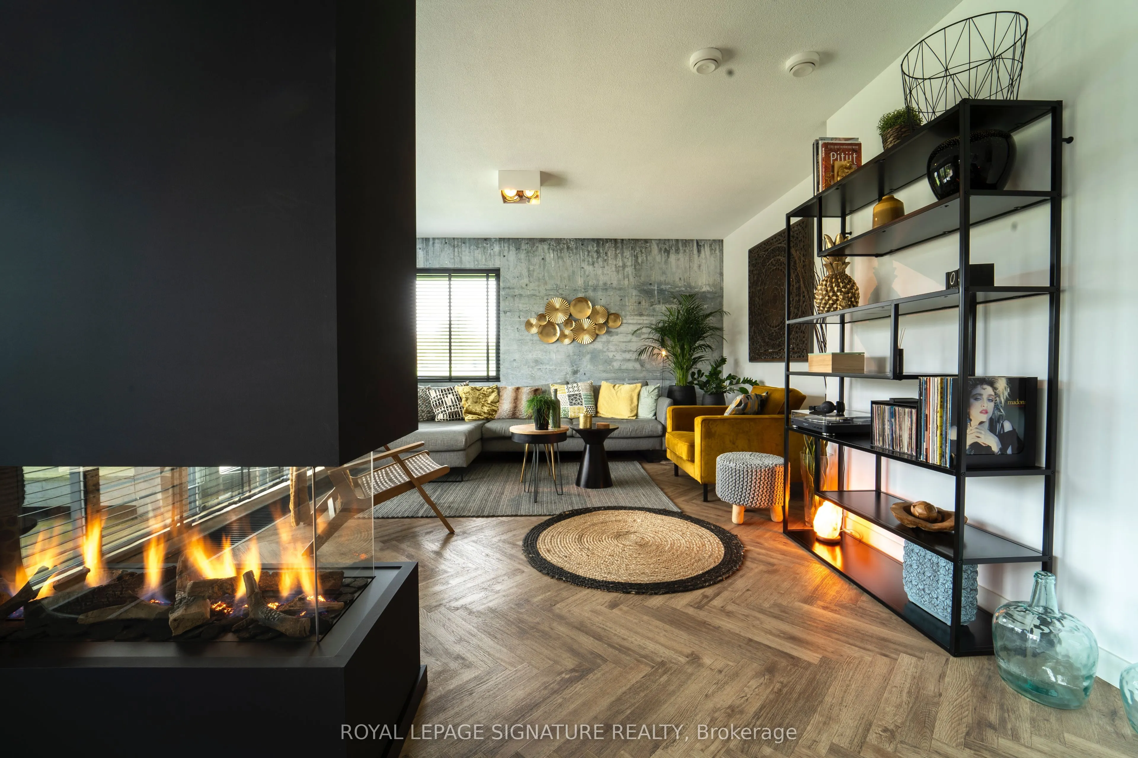 7900 Bathurst Street