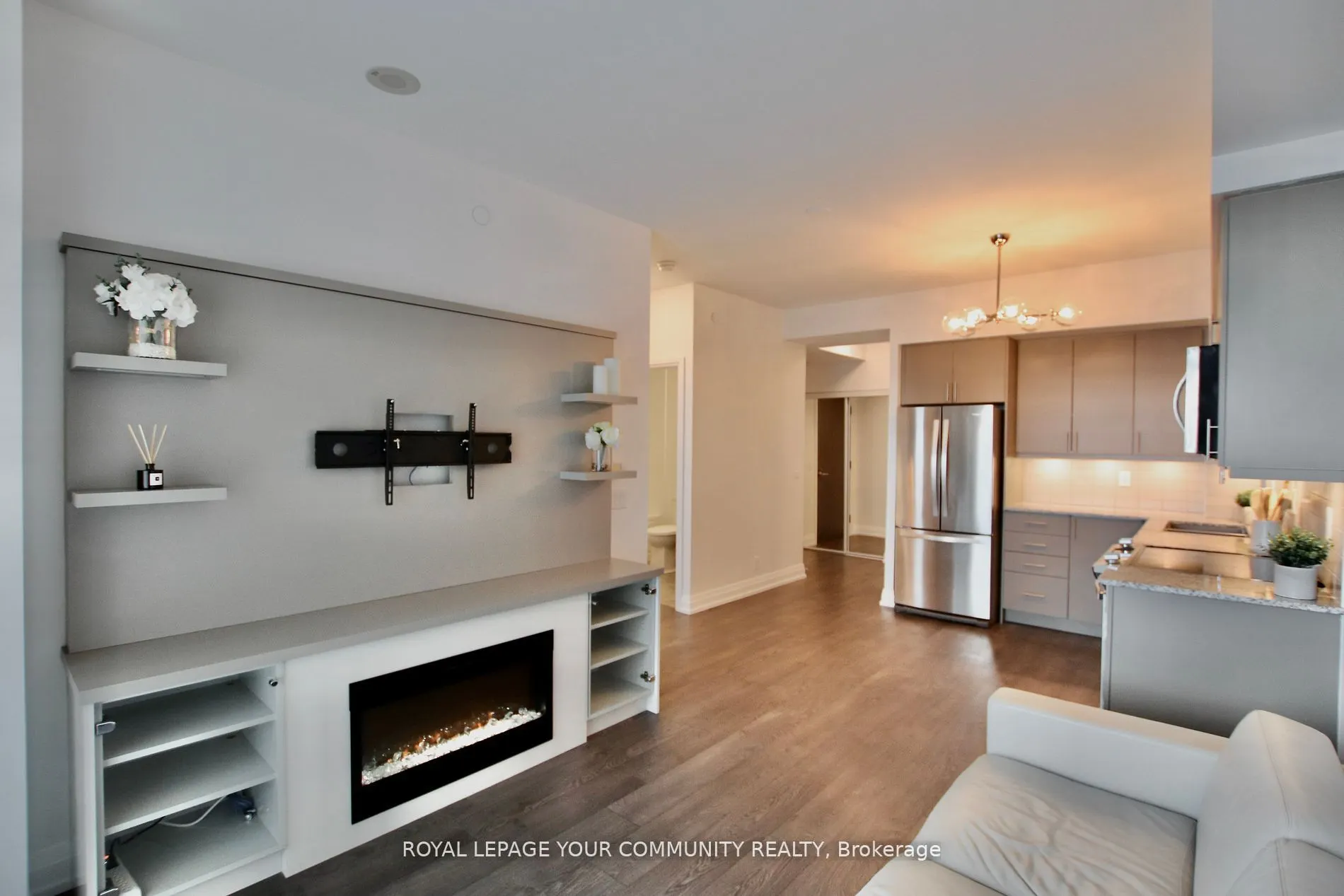 7890 BATHURST Street, #1909