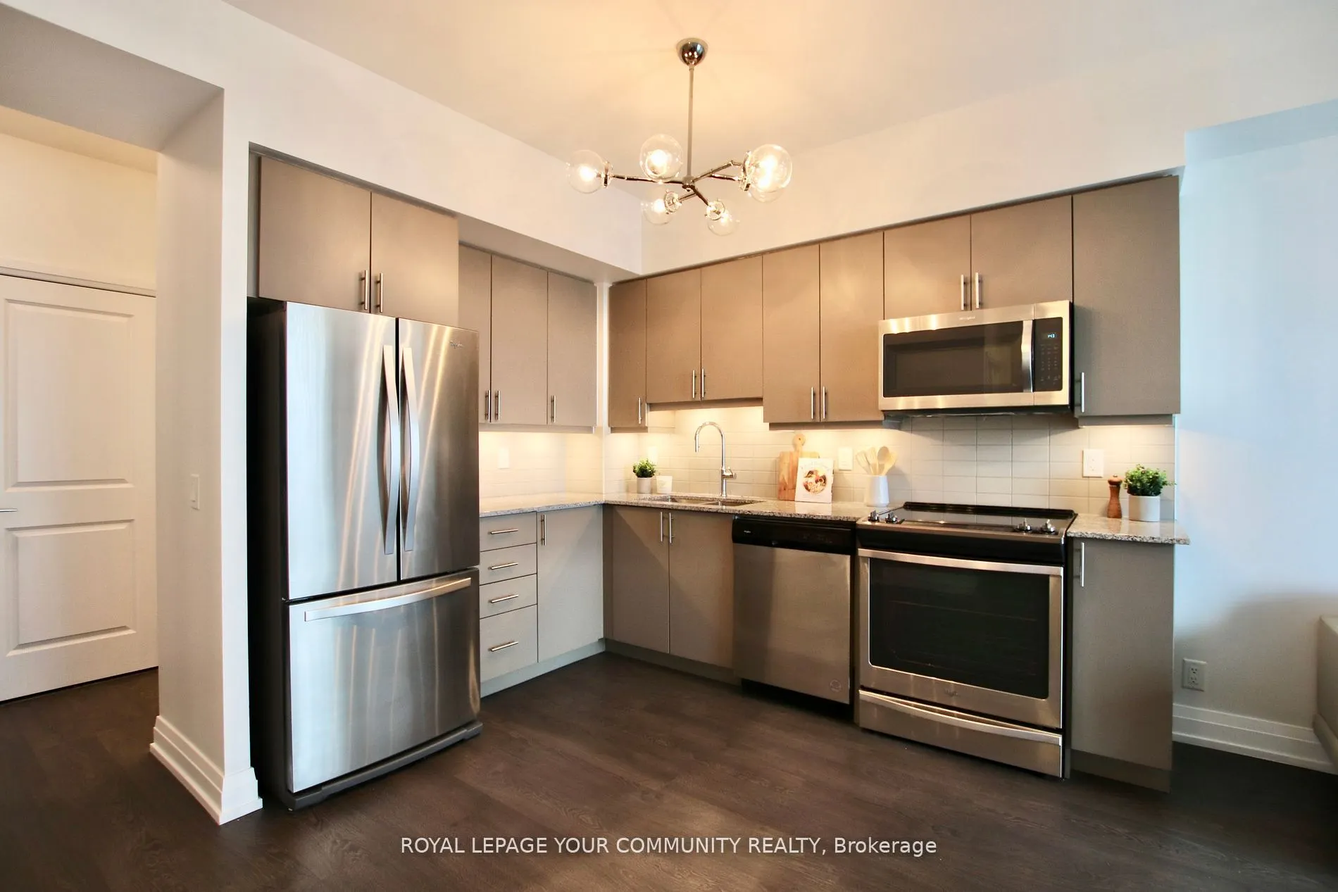 7890 BATHURST Street, #1909
