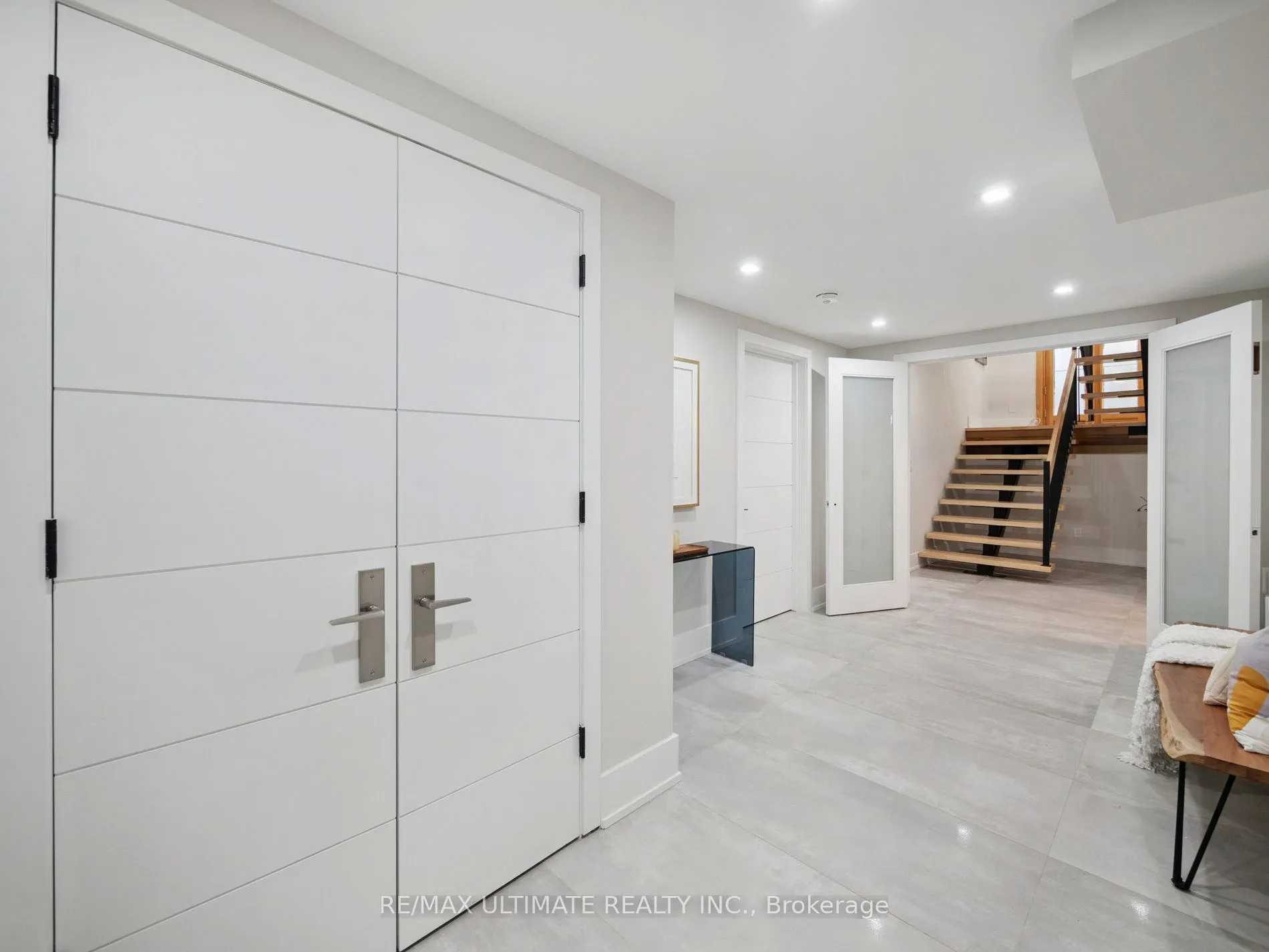 74 Leisure Lane